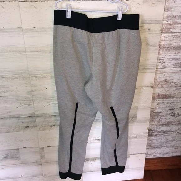 Adidas Sweatpants joggers Grey and black Size medium Adidas pants workout gym - Picture 6 of 6